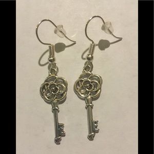 Silvertone key/floral earrings